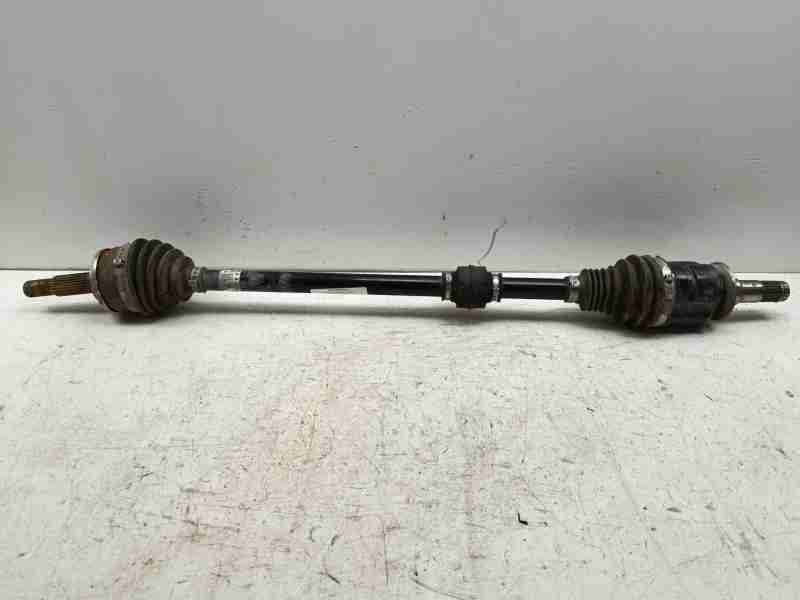 Recambio de transmision delantera derecha para toyota yaris cross hybrid 2wd active tech referencia OEM IAM 434100D810  