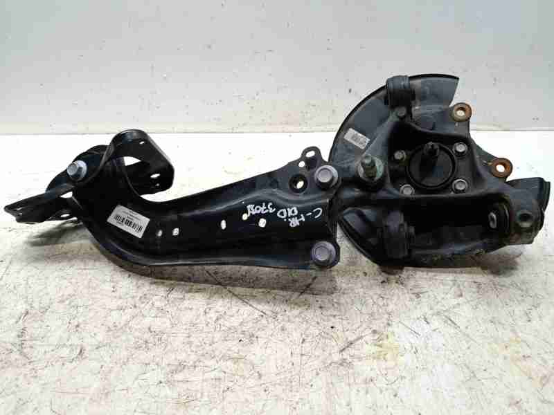 Recambio de mangueta trasera derecha para toyota c-hr hybrid active referencia OEM IAM 42304F4031  