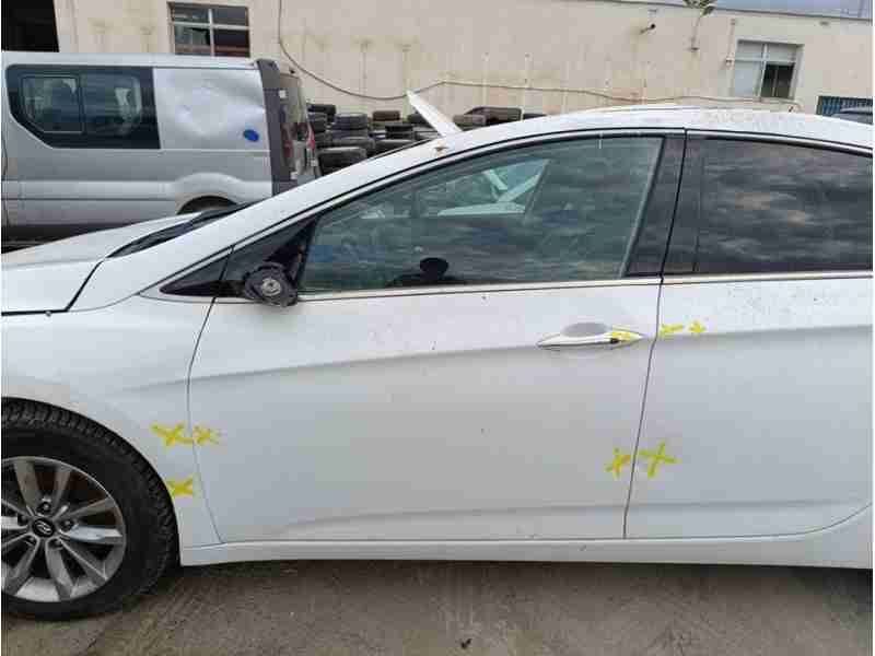 Recambio de puerta delantera izquierda para hyundai i40 i cw (vf) 1.7 crdi referencia OEM IAM 760033Z000  