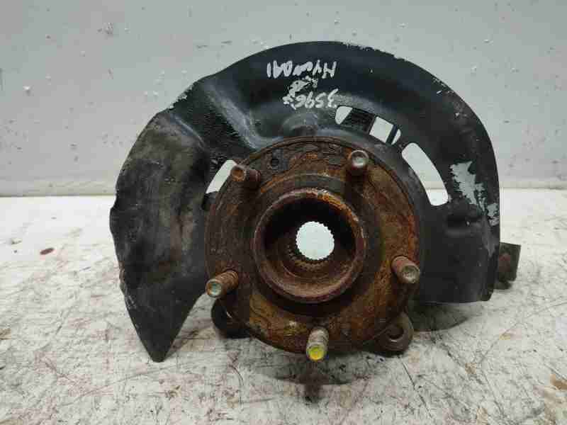 Recambio de mangueta delantera derecha para hyundai tucson (tl, tle) 1.6 gdi referencia OEM IAM 51716D7000  