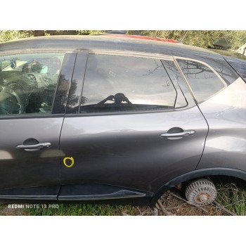 Recambio de puerta trasera izquierda para renault captur life referencia OEM IAM 821010340R  