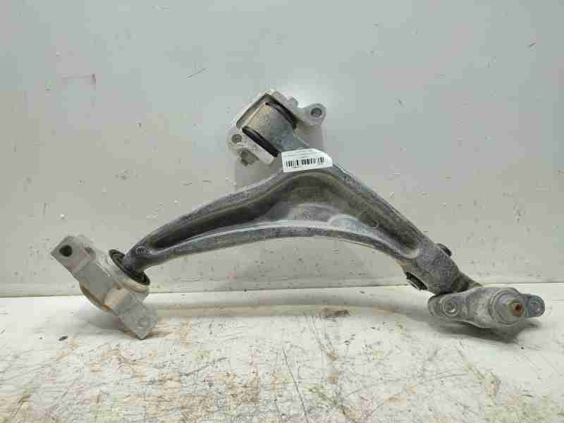 Recambio de brazo suspension inferior delantero izquierdo para volvo xc60 ii (246) b4 mild-hybrid referencia OEM IAM 32381879  