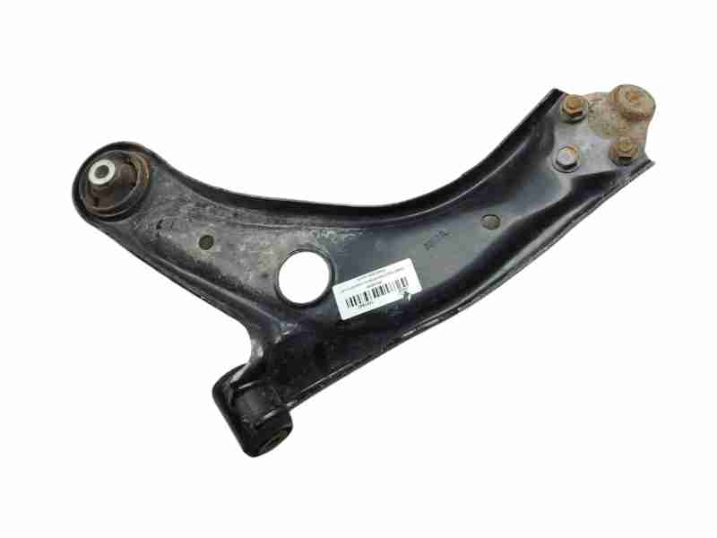 Recambio de brazo suspension inferior delantero derecho para toyota yaris cross hybrid 2wd active tech referencia OEM IAM 48068K