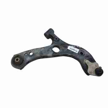 Recambio de brazo suspension inferior delantero derecho para toyota c-hr hybrid active referencia OEM IAM 4806810130  
