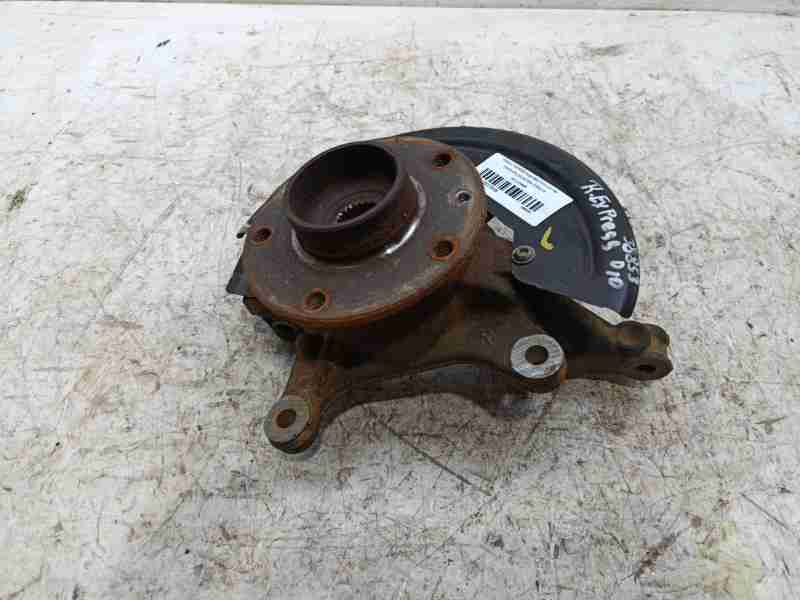 Recambio de mangueta delantera derecha para renault express furgoneta/monovolumen 1.3 tce 100 (f6ma) referencia OEM IAM 40014048