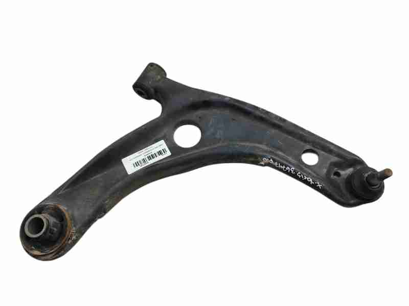 Recambio de brazo suspension inferior delantero derecho para toyota yaris (_p13_) 1.5 (nsp131_) referencia OEM IAM 4806809150  