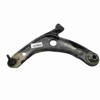 Recambio de brazo suspension inferior delantero izquierdo para toyota yaris (_p13_) 1.5 (nsp131_) referencia OEM IAM 4806909140 