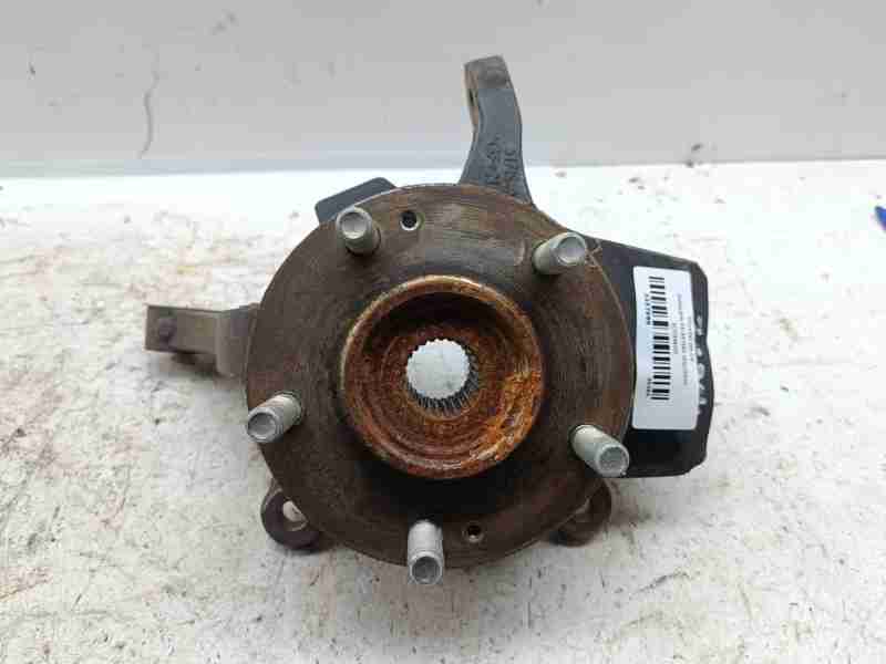 Recambio de mangueta delantera izquierda para hyundai i30 cw cruise bluedrive referencia OEM IAM 51715A6000  