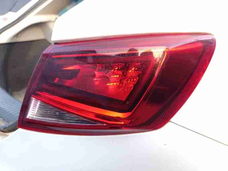 Recambio de piloto trasero derecho para seat leon sc (5f5) fr referencia OEM IAM   