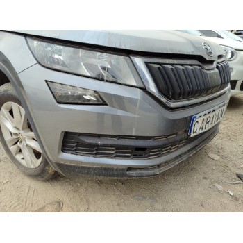 Recambio de paragolpes delantero para skoda kodiaq ambition 4x4 referencia OEM IAM 565807221  