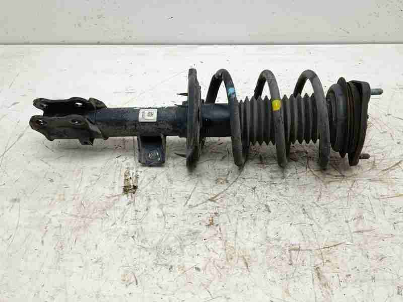 Recambio de amortiguador delantero izquierdo para hyundai i30 cw cruise bluedrive referencia OEM IAM 54651A2155  