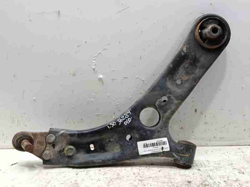 Recambio de brazo suspension inferior delantero derecho para hyundai i30 cw cruise bluedrive referencia OEM IAM 54501A2600  