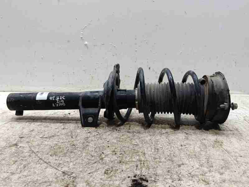 Recambio de amortiguador delantero izquierdo para volkswagen golf vii lim. (bq1) advance referencia OEM IAM 5Q0413023FJ  