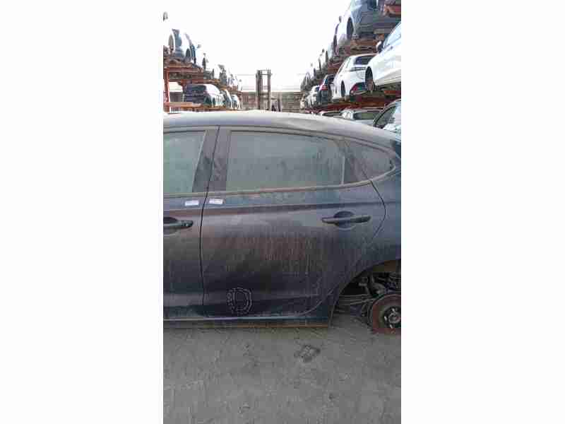 Recambio de puerta trasera izquierda para hyundai i30 fastback (pde, pden) 1.0 t-gdi referencia OEM IAM 77003G4700  