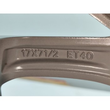 Recambio de llanta para toyota corolla (e21) hybrid advance referencia OEM IAM 42611YY850  