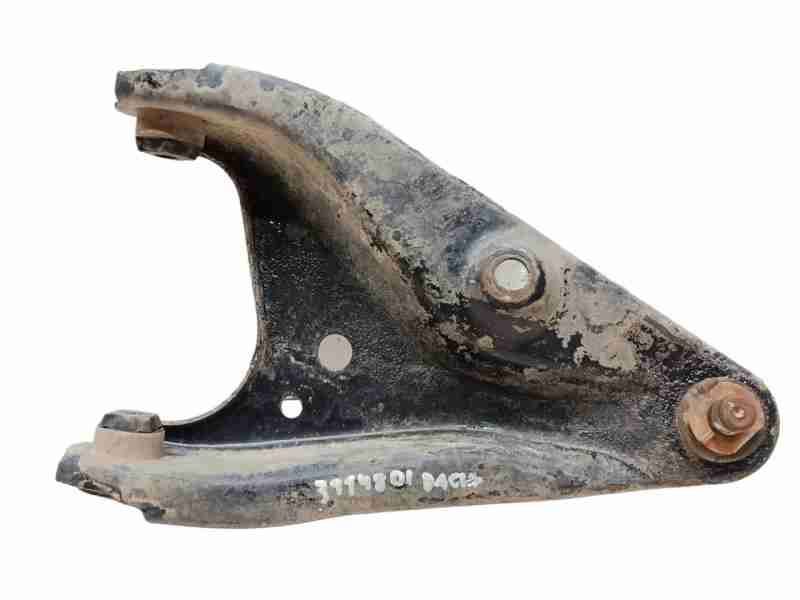 Recambio de brazo suspension inferior delantero izquierdo para dacia sandero stepway referencia OEM IAM 545019811R  