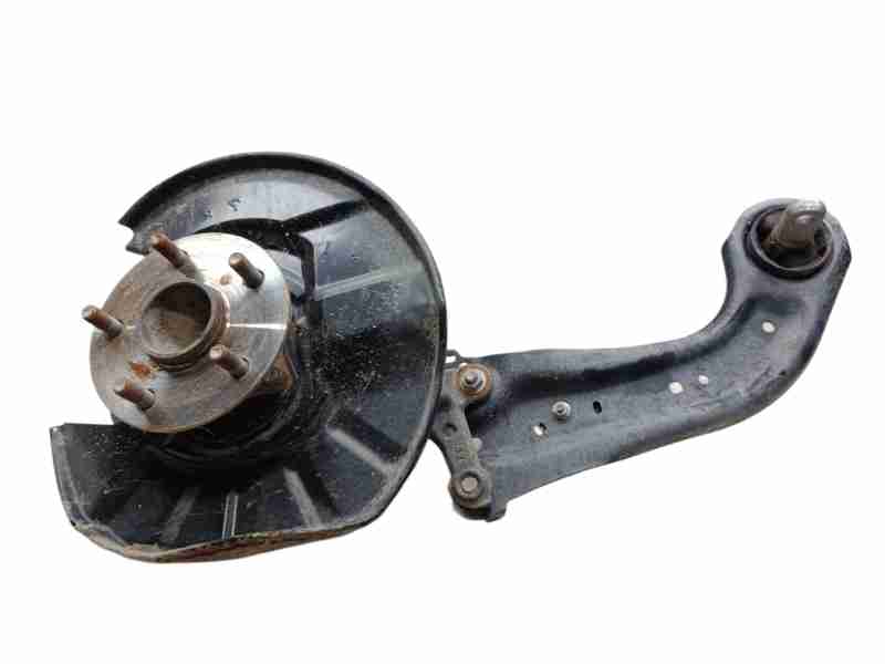 Recambio de mangueta trasera derecha para toyota rav4 hybrid 4x2 advance referencia OEM IAM 4230442060  