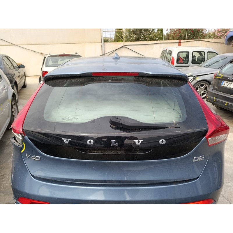 Recambio de porton trasero para volvo v40 basis referencia OEM IAM 31457727  