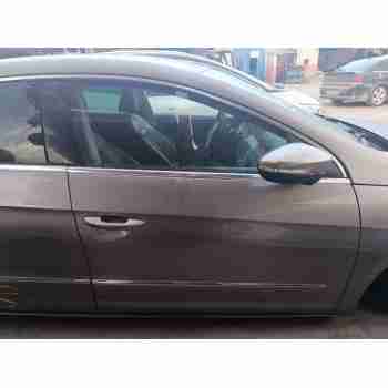 Recambio de puerta delantera derecha para volkswagen passat b6 variant (3c5) 1.8 tsi referencia OEM IAM 3C8831056H  