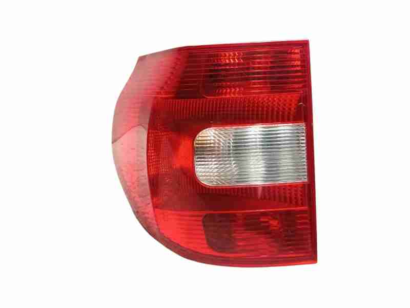 Recambio de piloto trasero izquierdo para skoda yeti active referencia OEM IAM 5L0945095 / 5L0945111 / 5L0945111B  