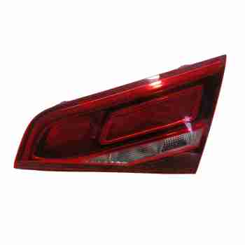 Recambio de piloto trasero derecho interior para audi a3 sportback (8va, 8vf) 2.0 tdi referencia OEM IAM 8V4945076  