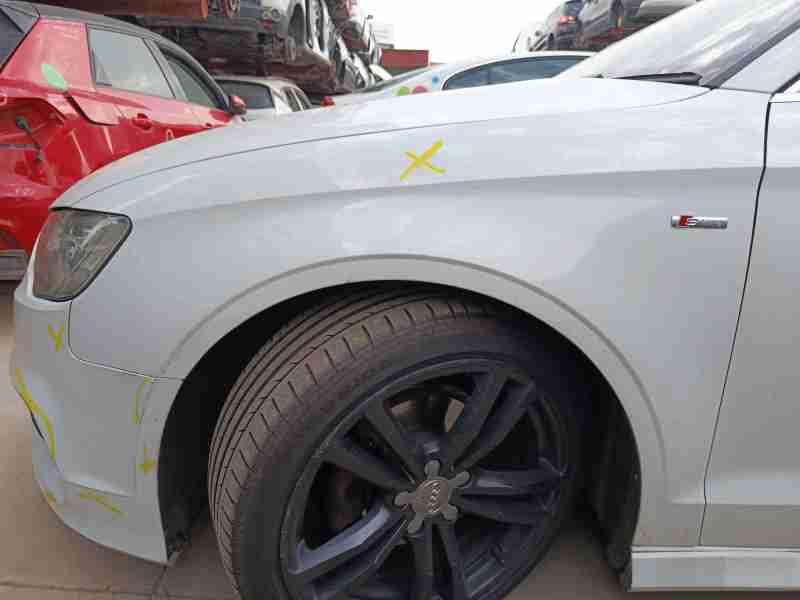 Recambio de aleta delantera izquierda para audi a3 (8v1, 8vk) 2.0 tdi referencia OEM IAM 8V0821105L  