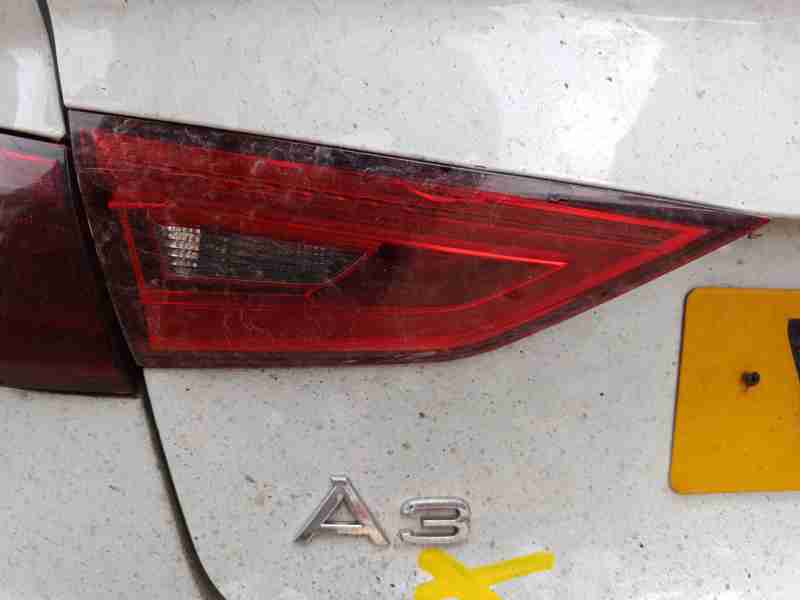 Recambio de piloto trasero izquierdo interior para audi a3 (8v1, 8vk) 2.0 tdi referencia OEM IAM   