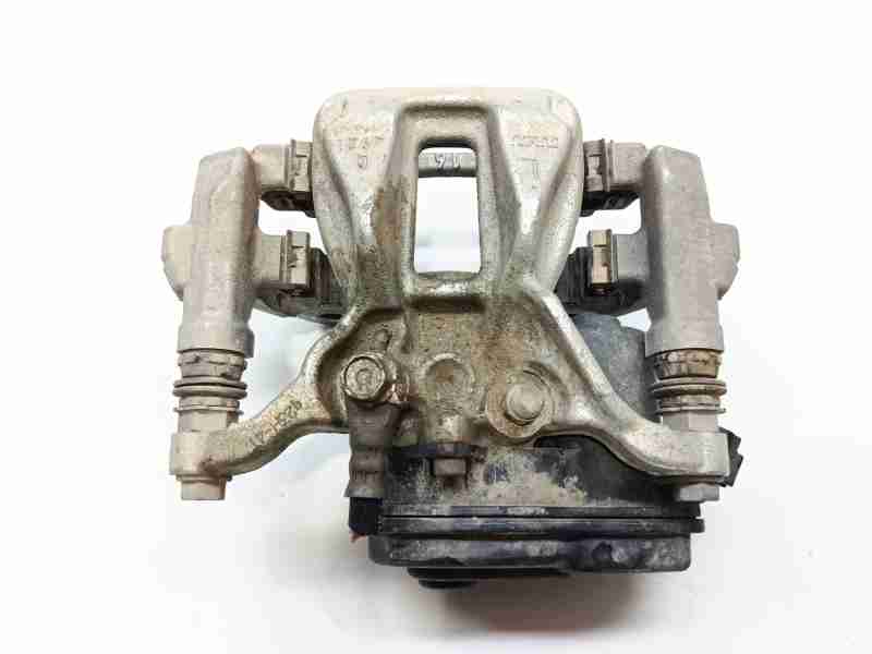 Recambio de pinza freno trasera derecha para toyota c-hr hybrid advance referencia OEM IAM 4783010030  