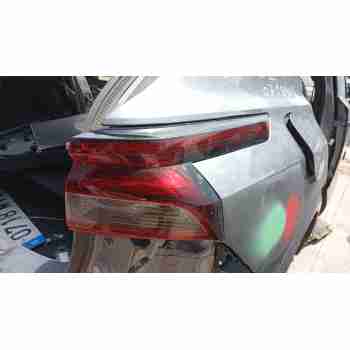 PILOTO TRASERO DERECHO 265506UA0A 