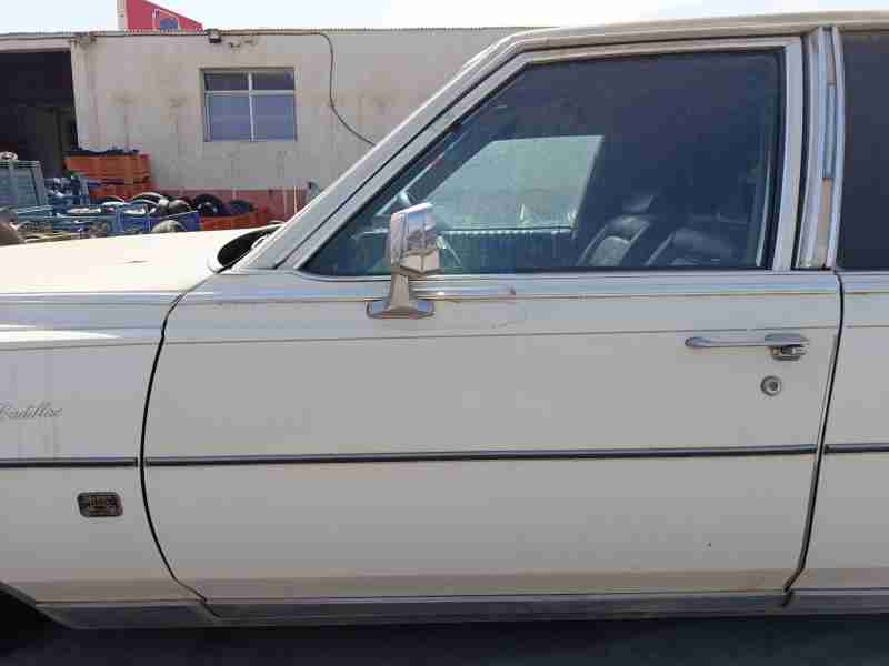 Recambio de puerta delantera izquierda para cadillac fleetwood sedán 5.0 referencia OEM IAM   