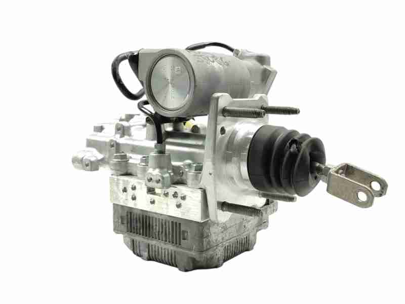 Recambio de abs para toyota auris (_e18_) 1.8 hybrid (zwe186_) referencia OEM IAM 4721012170 / 4727047030  