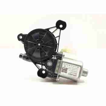 MOTOR ELEVALUNAS TRASERO DERECHO 80000439 / 8893972451 