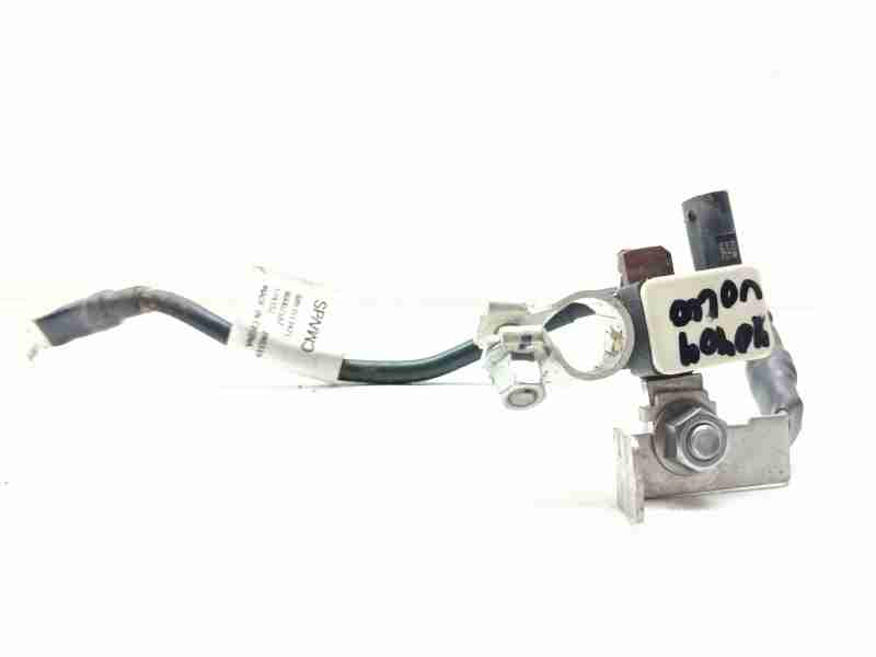 Recambio de borne para volvo ex30 plus 2wd pure electric referencia OEM IAM 6608100879  