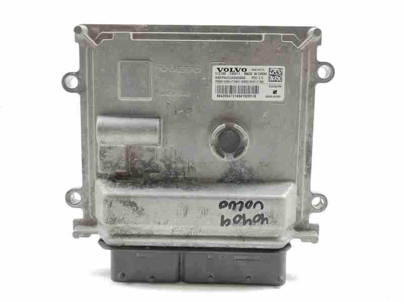 Recambio de centralita motor uce para volvo ex30 plus 2wd pure electric referencia OEM IAM 6608142981  