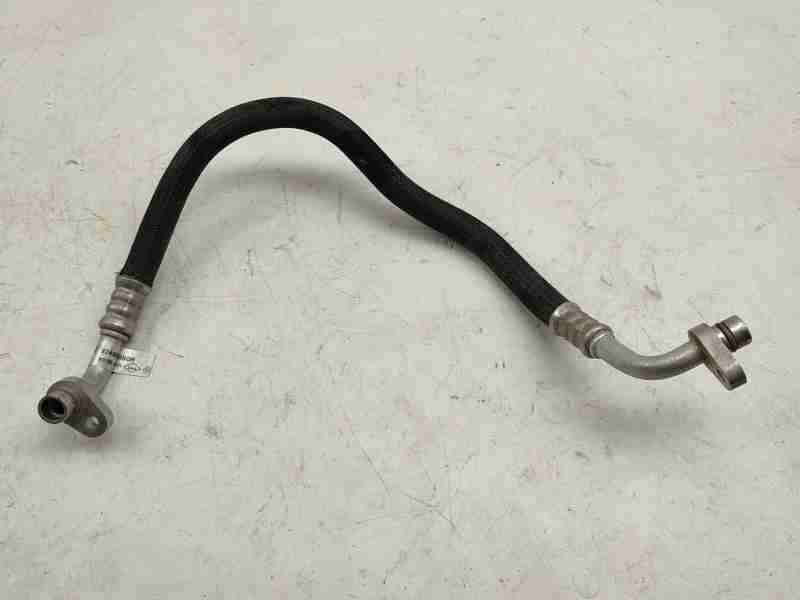 Recambio de tubo para renault express furgón/monospace 1.3 tce 100 (f6ma) referencia OEM IAM 924903880R  