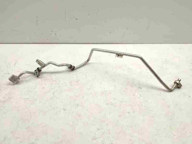 Recambio de tubo para dacia sandero iii stepway essential referencia OEM IAM 924401311R  