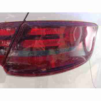 PILOTO TRASERO DERECHO 8V4945096C 