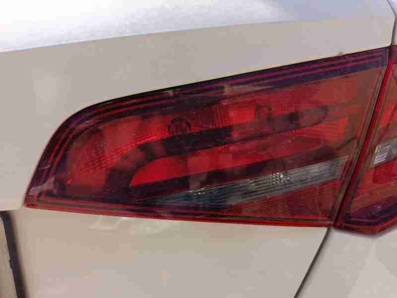Recambio de piloto trasero derecho interior para audi a3 (8v1, 8vk) 1.6 tdi referencia OEM IAM 8V4945094  