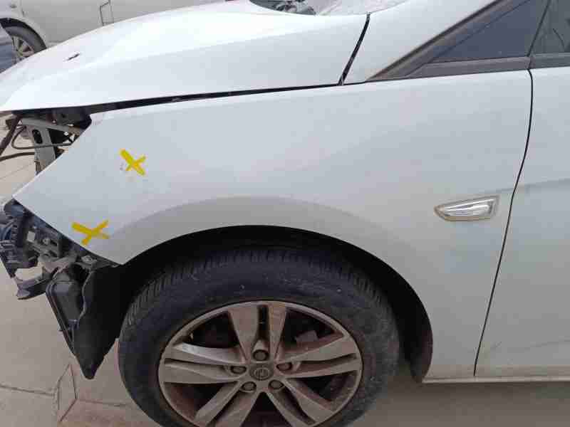 Recambio de aleta delantera izquierda para opel astra k (b16) 1.0 turbo (68) referencia OEM IAM 39011390  