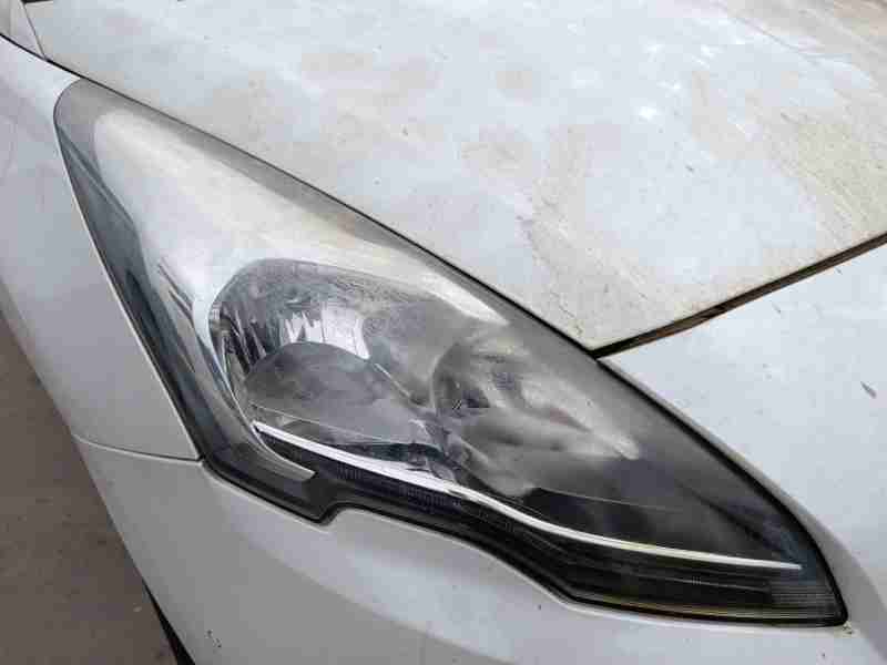 Recambio de faro derecho para peugeot 5008 (0u_, 0e_) 1.6 bluehdi 120 referencia OEM IAM 6206N9  