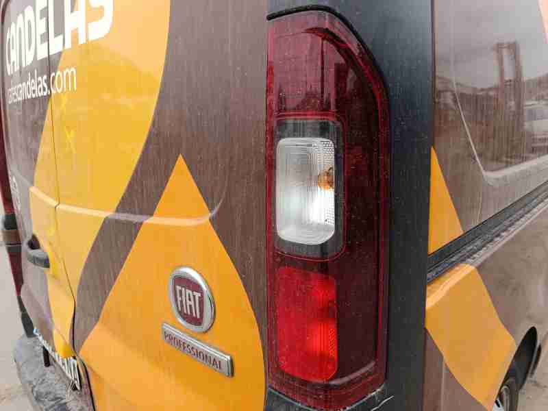 Recambio de piloto trasero derecho para fiat talento furgoneta (296_) 1.6 d referencia OEM IAM 0006000617811  