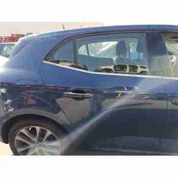 Recambio de puerta trasera derecha para renault megane iv hatchback (b9a/m/n_) 1.5 dci 110 (b9a3) referencia OEM IAM 821001172R 