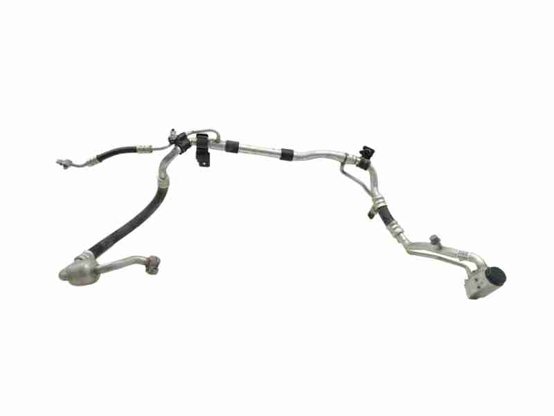 Recambio de tubo para hyundai i20 style referencia OEM IAM 97775C8030  