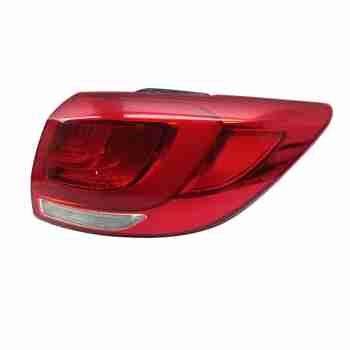 Recambio de piloto trasero derecho para kia sportage iii (sl) 1.6 gdi referencia OEM IAM 924023W610  