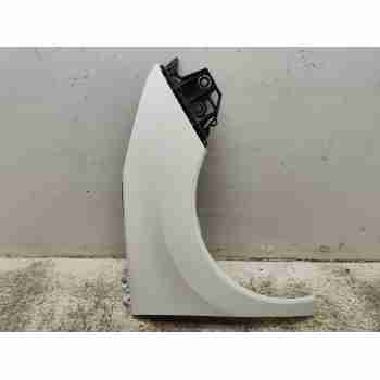 Recambio de aleta delantera derecha para peugeot 3008 active referencia OEM IAM 7841Z1  