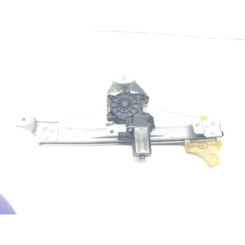 Recambio de elevalunas trasero derecho para renault captur life referencia OEM IAM 827009380R  