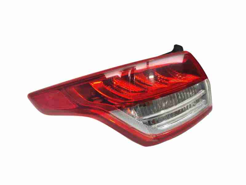 Recambio de piloto trasero izquierdo para ford kuga (cbs) trend referencia OEM IAM CV4413405AG  