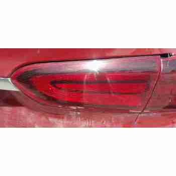 PILOTO TRASERO DERECHO INTERIOR 92404S1000 