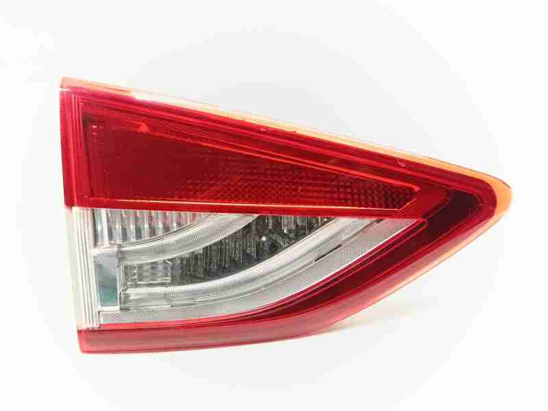 Recambio de piloto trasero izquierdo interior para ford kuga (cbs) trend referencia OEM IAM CV4413A603BG / CV4413A603B  