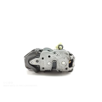 Recambio de cerradura puerta trasera derecha para chevrolet aveo berlina hatchback lt+ referencia OEM IAM 13578013  